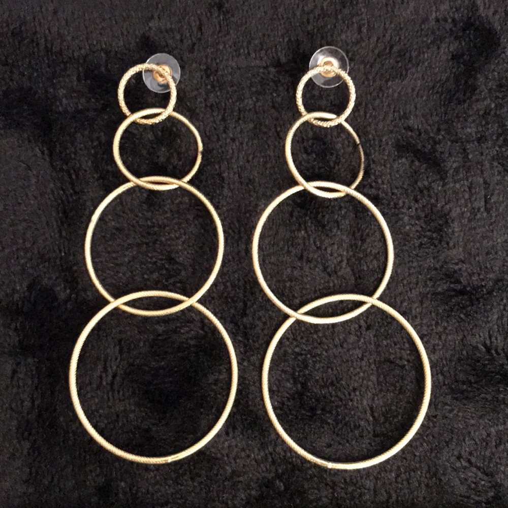 Vintage Gold Tone Dangle Hoops Pierced Earrings - Picture 4 of 5